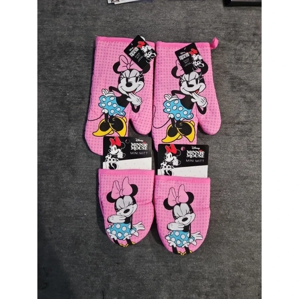 Disney protect hands